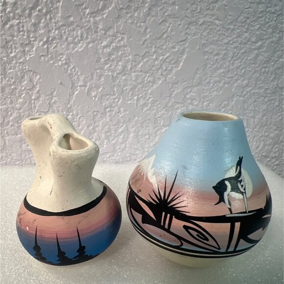Native American Navajo Pottery Set Of 2 Vases Western Designs by Hathale & Dine - Picture 2 of 6